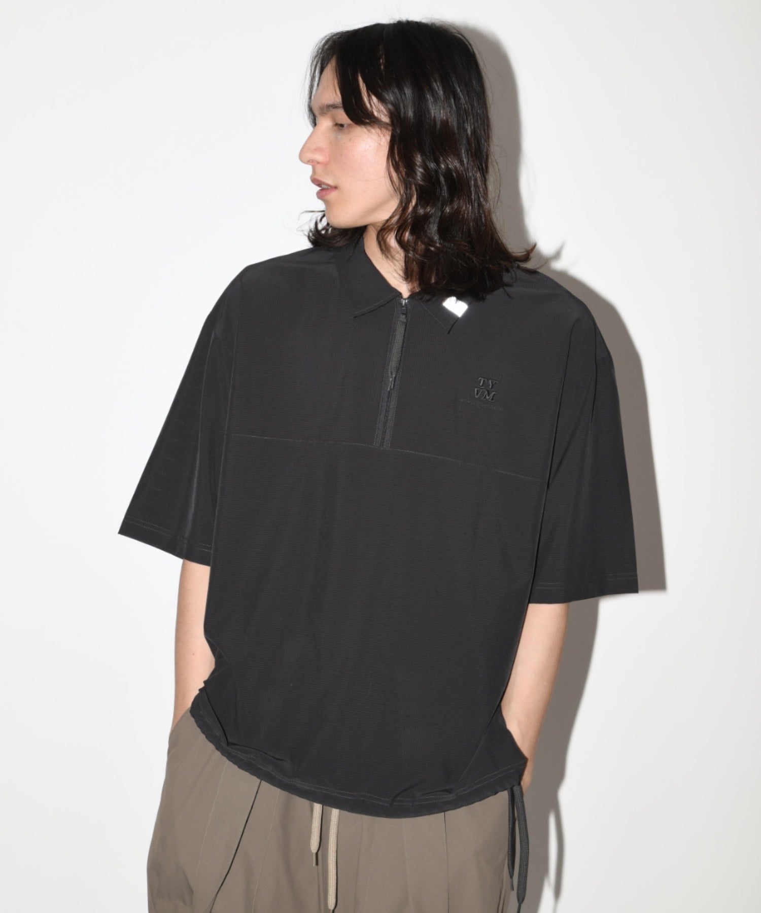 Technical S/S zip-pullover c.gray