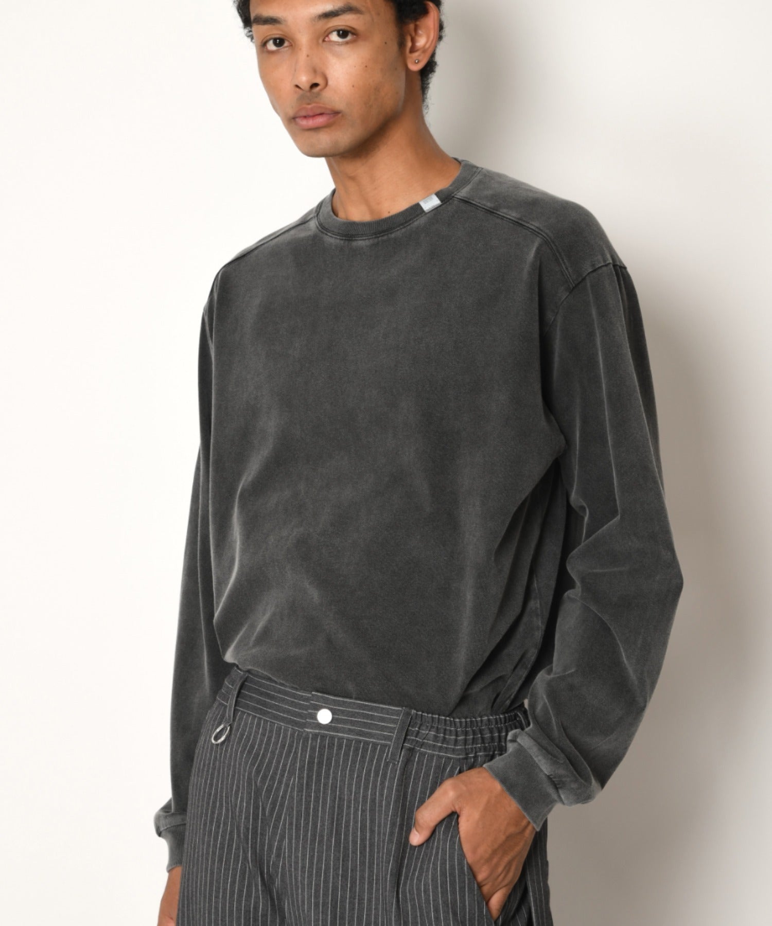 Pigment dyed L/S T-shirt （無地） - l.black