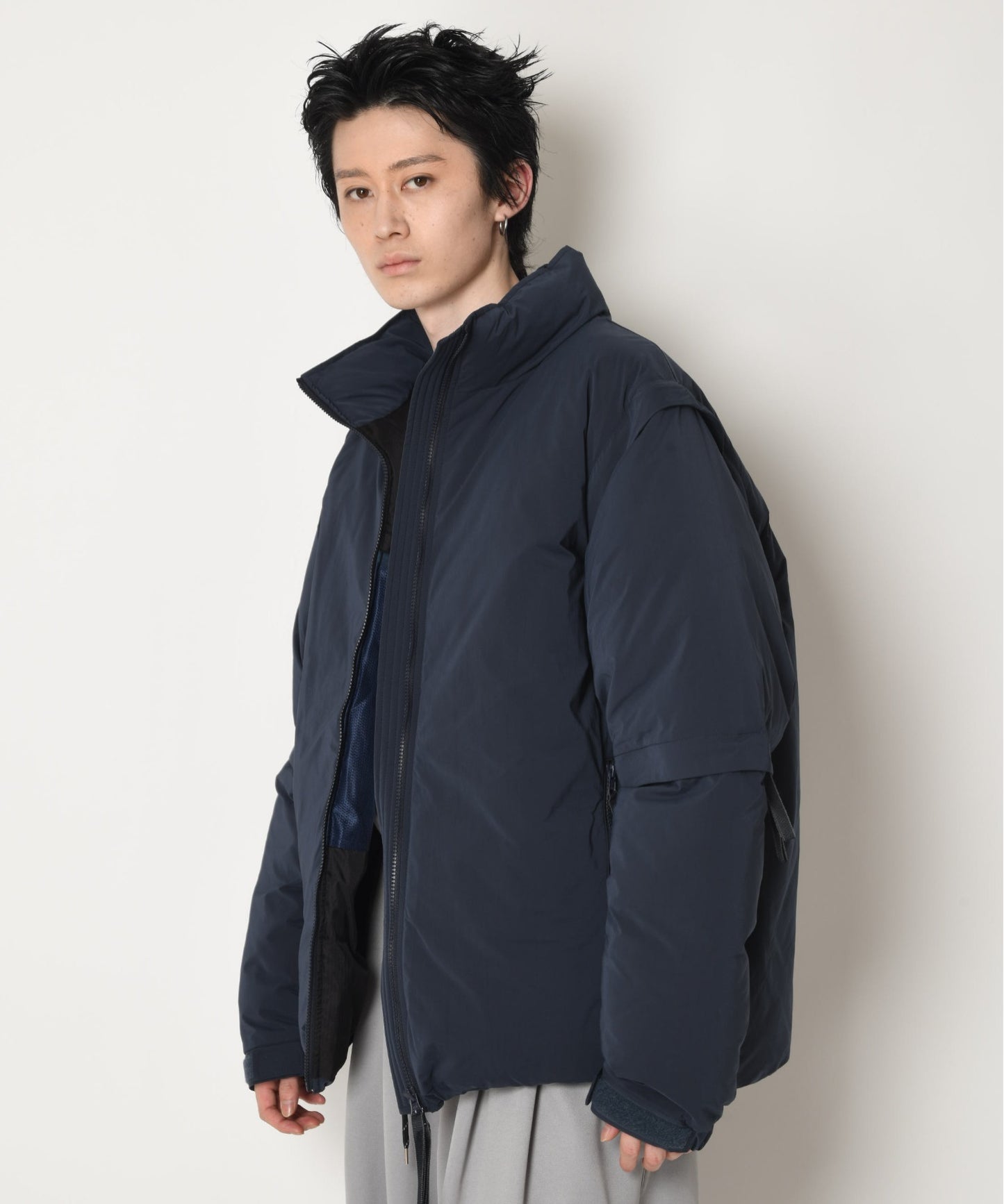 Extende puffer jacket - black