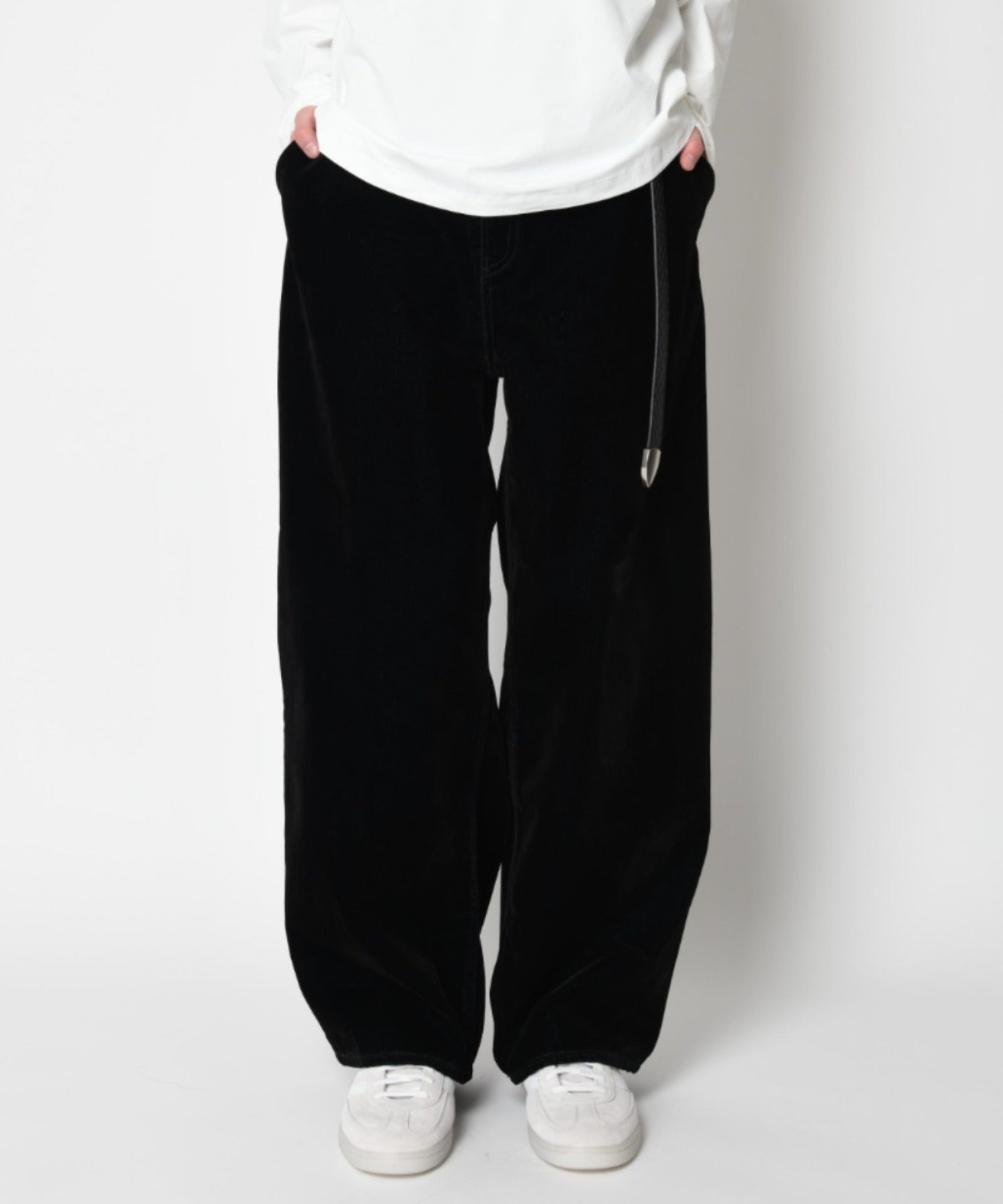 Black flocky denim barrel leg trousers - onewash black